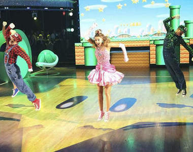 精彩《瑪莉歐舞》跳一跳還可以撞磚塊（叮）