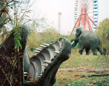 東柏林的失樂園 德國恐龍墳場去eBay就買的到?