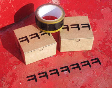 韓《ㅋㅋㅋ膠帶》誕生  拿到這種包裹你敢收嗎 ㄎ XD？