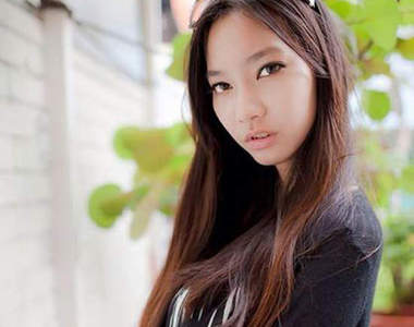 電玩主播《Sandy》3D來啦 ♡ 小香看正妹