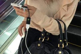 《手機螢幕故障急救法》只要你能忍受接上滑鼠後的笨蛋感wwww 《手機螢幕故障急救法》只要你能忍受接上滑鼠後的笨蛋感wwww