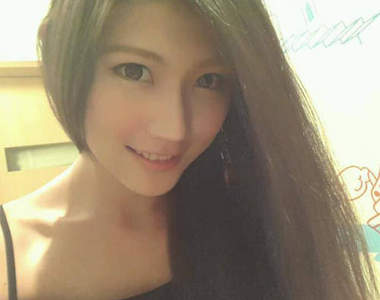 陳芊蓎（shelley）車展中福斯瓦根的甜心車模 