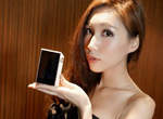 Carmen Chan 耳機發佈會上的正妹模特兒 Carmen Chan 耳機發佈會上的正妹模特兒