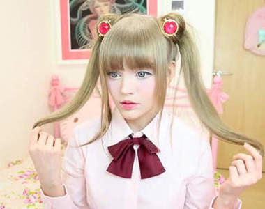 夢幻《娃娃女》Dakota 綁起動漫髮型超可愛