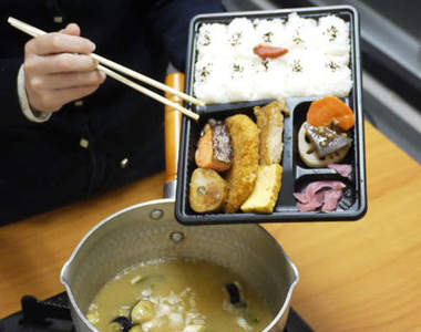 《便當雑炊》女大生的創意料理