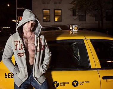 紐約《計程車司機月曆》嘩~這畫面美的我不敢直視(遮)
