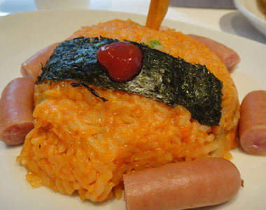 薩克三倍大炒飯　食量大的你能接下紅色彗星的挑戰嗎？