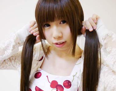 台灣偶像女僕《雛子》跳舞萌萌的超迷人