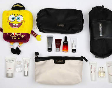 搭飛機時《頭等艙禮物袋》羊毛出在羊身上啦(小聲)