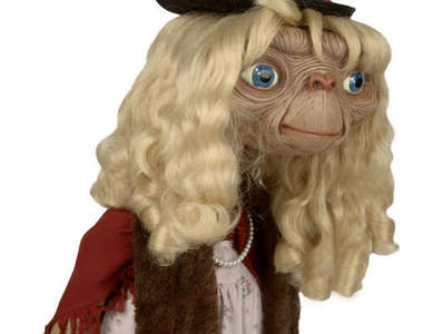 《E.T.等身模型》扮裝降臨地球！家裡有隻E.T.真好！