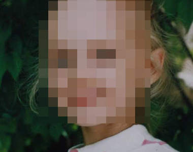 真人芭比 Alina Kovalevskaya 小時候原來長這樣!?