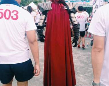 《有事》神秘鎧甲戰士街頭直擊,謎底大揭曉!!(☉д⊙)