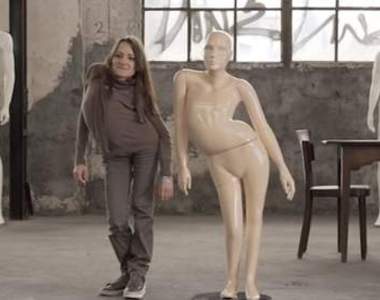 讓人過目難忘的《假人模特兒》連毛都露出來有事嗎XD