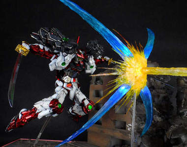 鋼彈立於大地!「異端之刃」大陸玩家打造帥氣的模擬場景