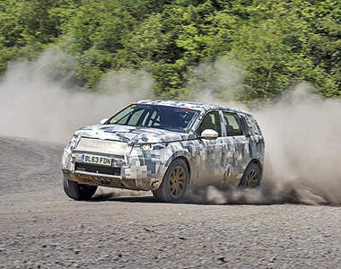 《Land Rover Discovery Sport》內在美也若隱若現