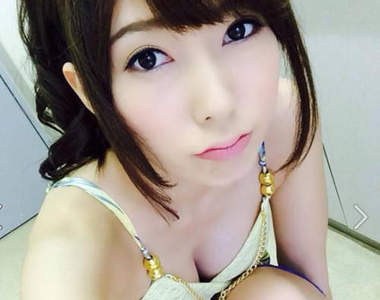 波多野結衣港漫登場？　大哥的女人慧儀還真是風情萬種壓