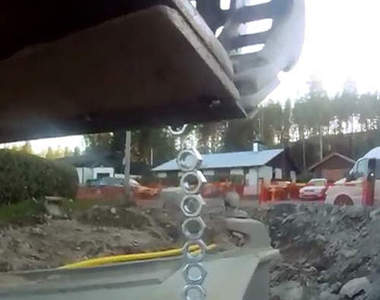 神級挖土機　看了絕世武功秘笈練了三十年才有今天的境界（菸）