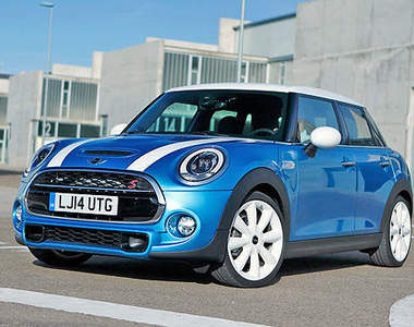 五門版《Mini Cooper》大迷你是不是一樣可愛呢？