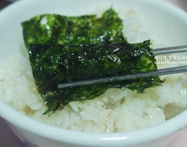 《裁剪大海苔》方法　買很多也不怕佔空間～