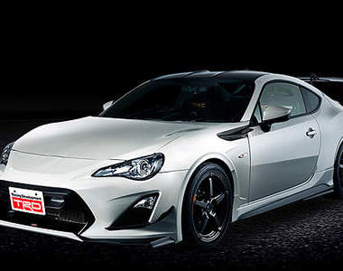 日本限量《Toyota 86 14R60》好料上身更迷人
