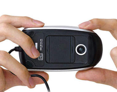 超惡搞發明《相機滑鼠》  該不會是出自聞西之手吧ww