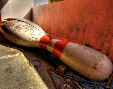 九州廢棄保齡球館　晚上那洗溝的聲音是來自...