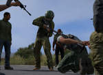 殭屍生存遊戲《DayZ》模擬各種末日可能遇到的搶劫情況 殭屍生存遊戲《DayZ》模擬各種末日可能遇到的搶劫情況
