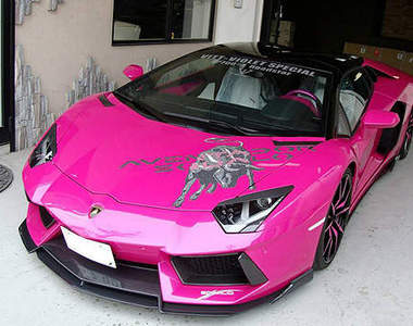 VITT Squalo改造《Lamborghini Aventador》上空大牛粉嫩嫩