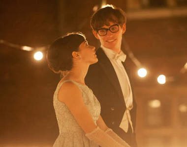 艾迪瑞德曼《萬有理論》結合科學與戀愛的唯美故事