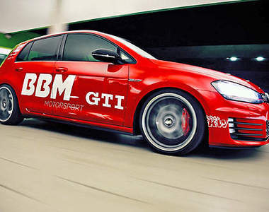 馬力300匹《VW Golf GTI》熱血小白球再進化