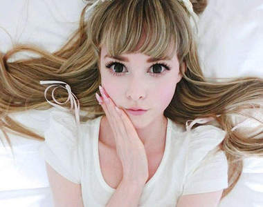 加拿大美少女Taylor　跳跳妖怪手錶的妖怪體操超可愛