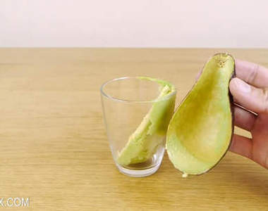 只要一個杯子《水果剝皮》可以輕輕鬆鬆