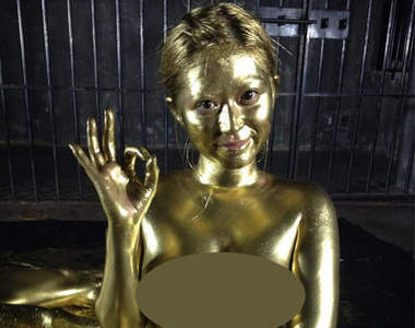 閱覽注意級的《金粉AV》特寫女優顏面瞬間變恐怖片((ﾟﾟДﾟﾟp