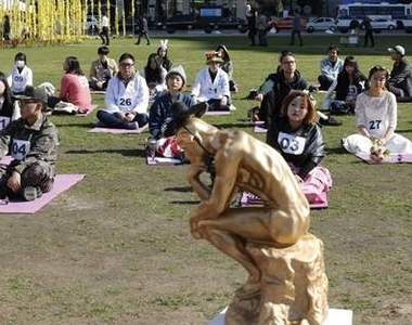 韓國《白日夢比賽》不只比賽無言獎品也無言