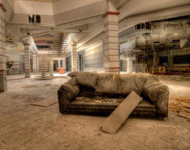 美國廢棄大賣場　佔地千坪的超巨大廢墟設施