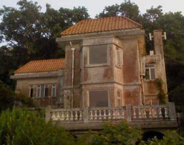 香港鬼屋龍廬　散發鬼魅般氣氛的廢棄大廈