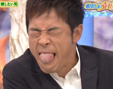 ［放送事故］陣內智則家中情趣用品竟然意外入鏡(/▽＼*)