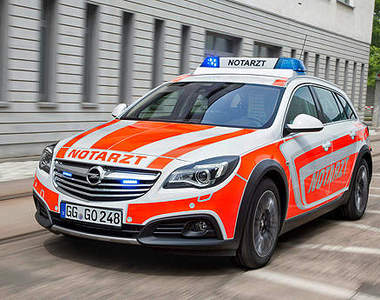 多才多藝《Opel Insignia Country Tourer》行動救護展不缺席