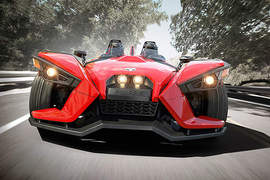 2015年式《Polaris Slingshot》三輪車真的跑得快 2015年式《Polaris Slingshot》三輪車真的跑得快