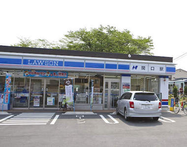 《便利商店合體車站》無人車站沒關係～至少還有店員在ww