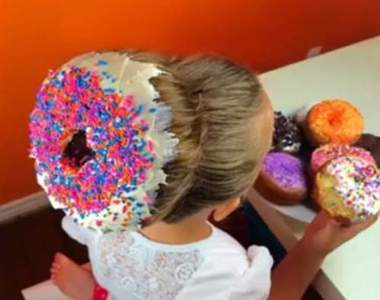 真實版《甜甜圈包頭》完全是色香味俱全的編髮來著