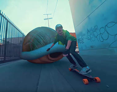 《瑪利歐滑板》感覺好像哪天真的會做成遊戲呢~