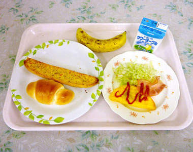 《日本大學百元早餐》一個銅板讓你吃到撐