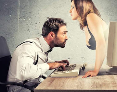  《第一次看AV心裡會有的10個OS》真是好傻好天真（喂）