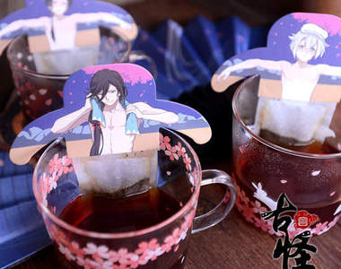 《刀劍亂舞泡湯茶包》喝著爺爺的湯...(*´艸`*)