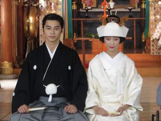 今年結婚最讓人衝擊的日本男星 第一名當然還是那位囉 遠望