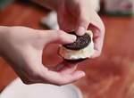 OREO新吃法《烤棉花糖OREO》香香甜甜難以抗拒~ OREO新吃法《烤棉花糖OREO》香香甜甜難以抗拒~