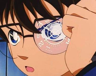 名偵探柯南《犯人追蹤眼鏡》等到天線升起來犯人大概也跑掉了…