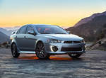小改款《Mitsubishi Lancer》終於也輪到美國兄弟變臉囉 小改款《Mitsubishi Lancer》終於也輪到美國兄弟變臉囉