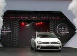 40周年概念《VW Golf GTI Clubsport》預約2016年量產問世 40周年概念《VW Golf GTI Clubsport》預約2016年量產問世